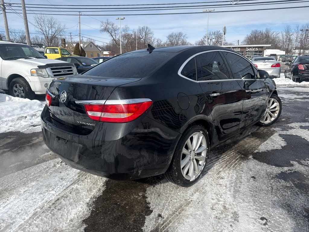 Buick Verano Base 2012