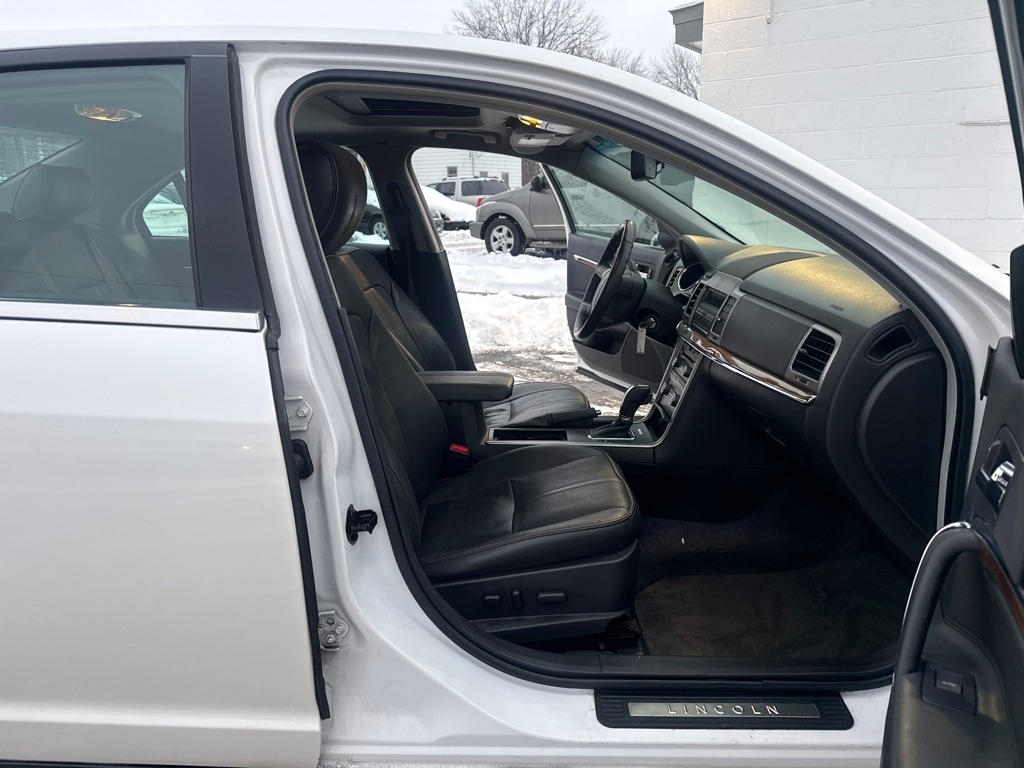 Lincoln MKZ AWD 2012