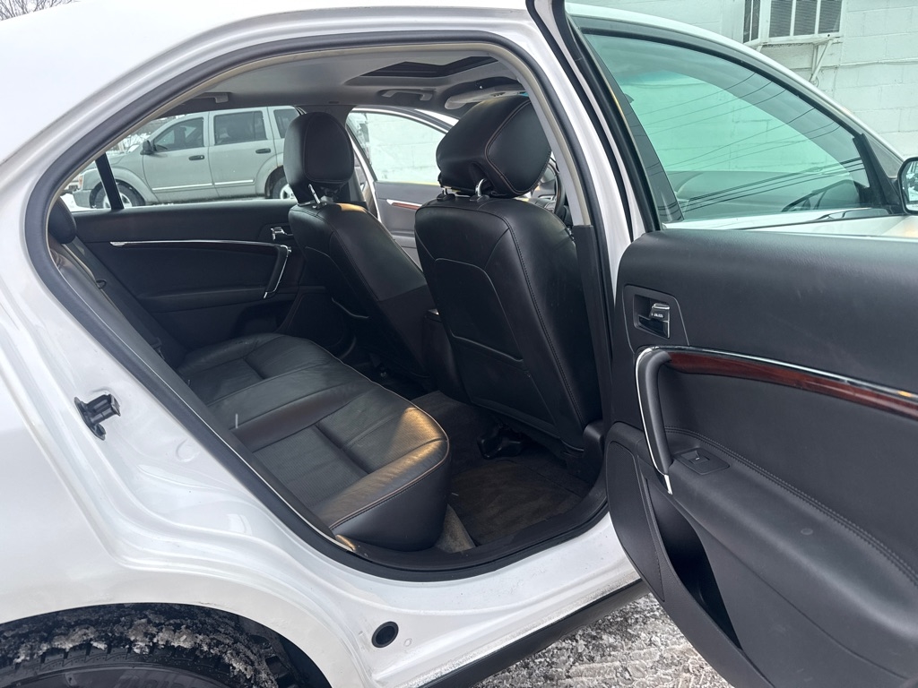 Lincoln MKZ AWD 2012