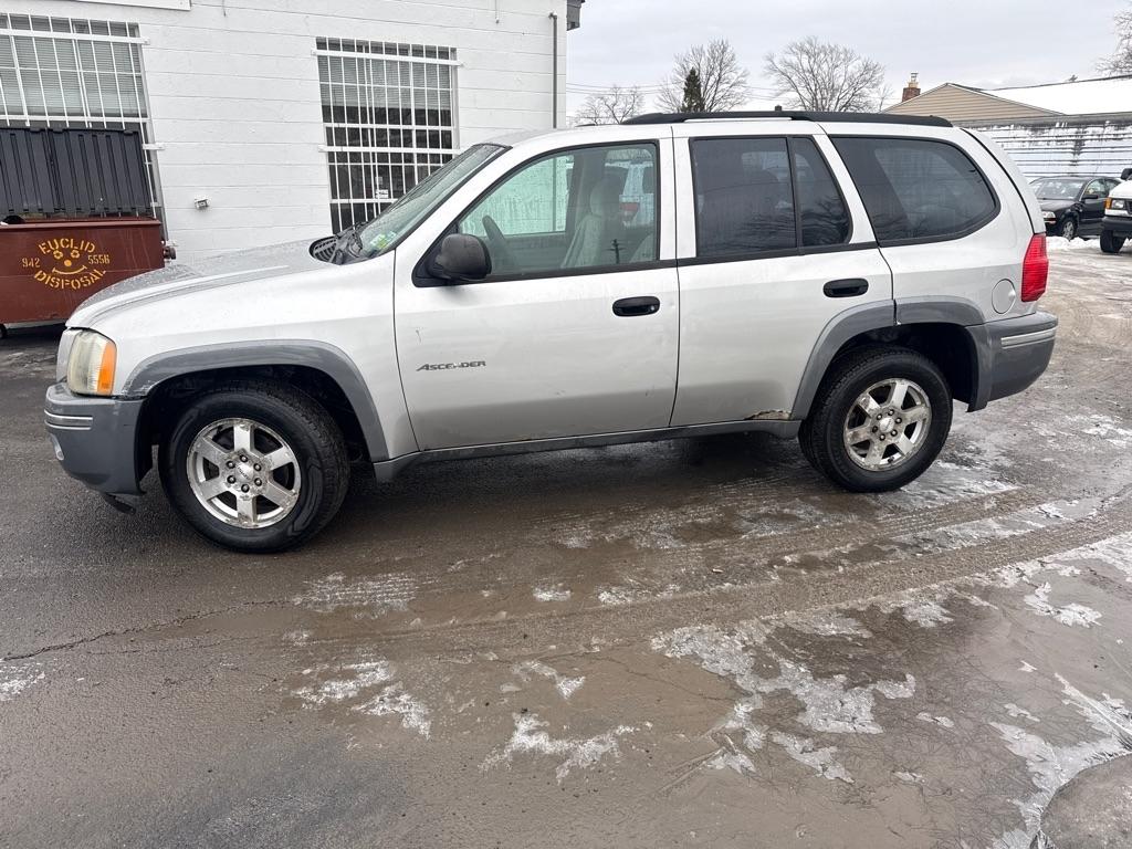 Isuzu Ascender 5-Passenger S 4WD 2008
