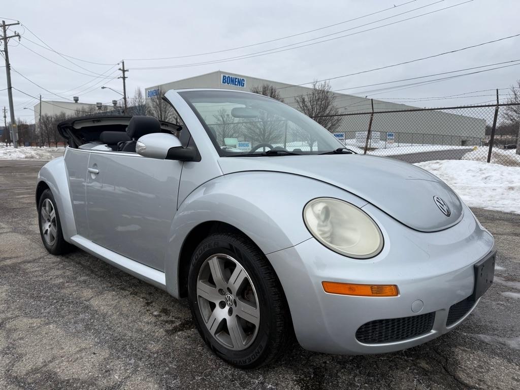 Volkswagen New Beetle 2.5L PZEV Convertible 2006
