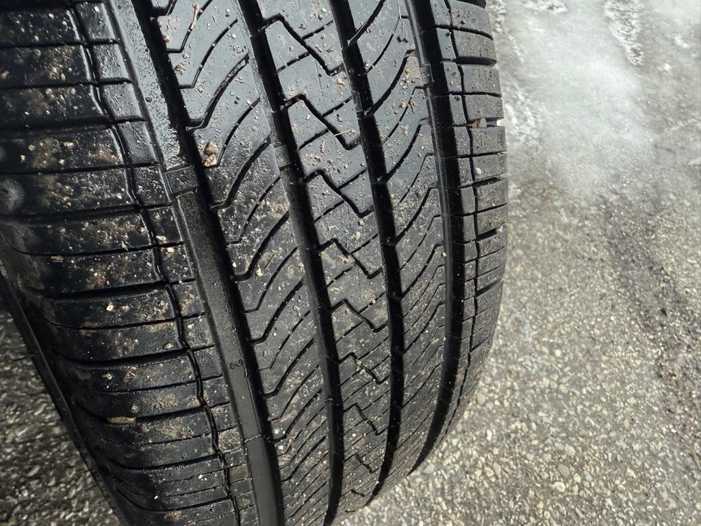 Volkswagen New Beetle 2.5L PZEV Convertible 2006