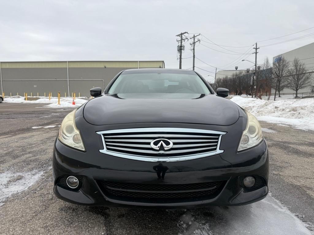 Infiniti G Sedan 37 Sport 6MT 2013
