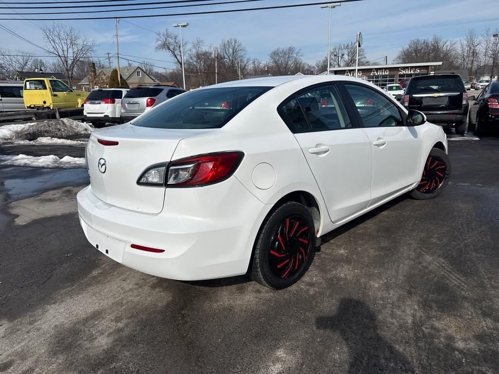 Mazda MAZDA3 i Sport 4-Door 2013
