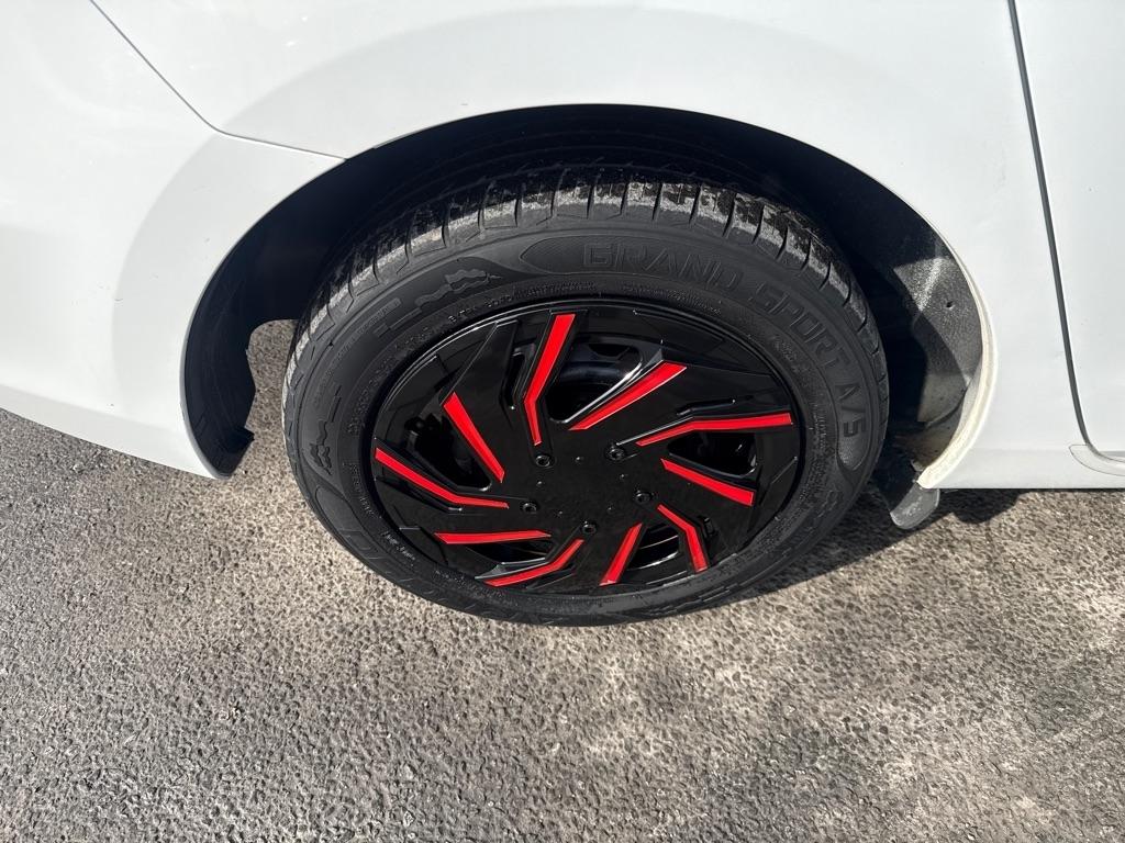 Mazda MAZDA3 i Sport 4-Door 2013