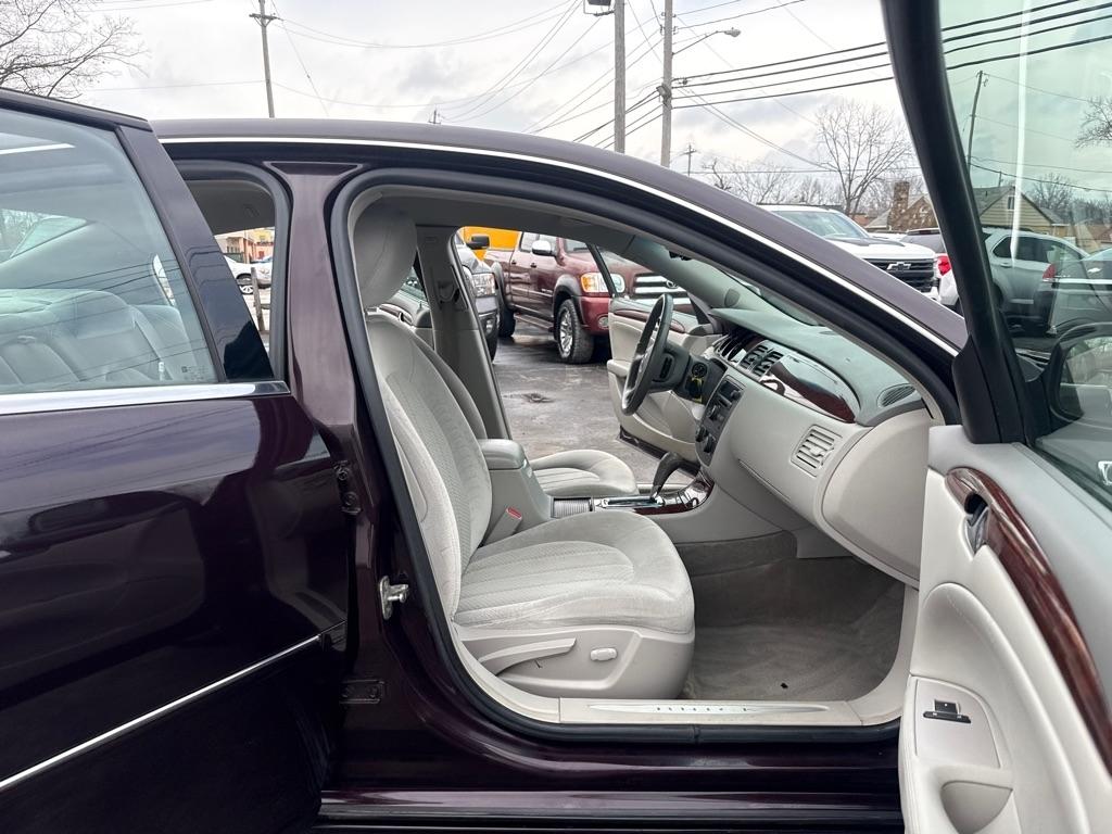 Buick Lucerne CX1 2009