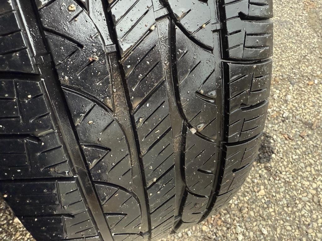 Buick Verano Base 2012