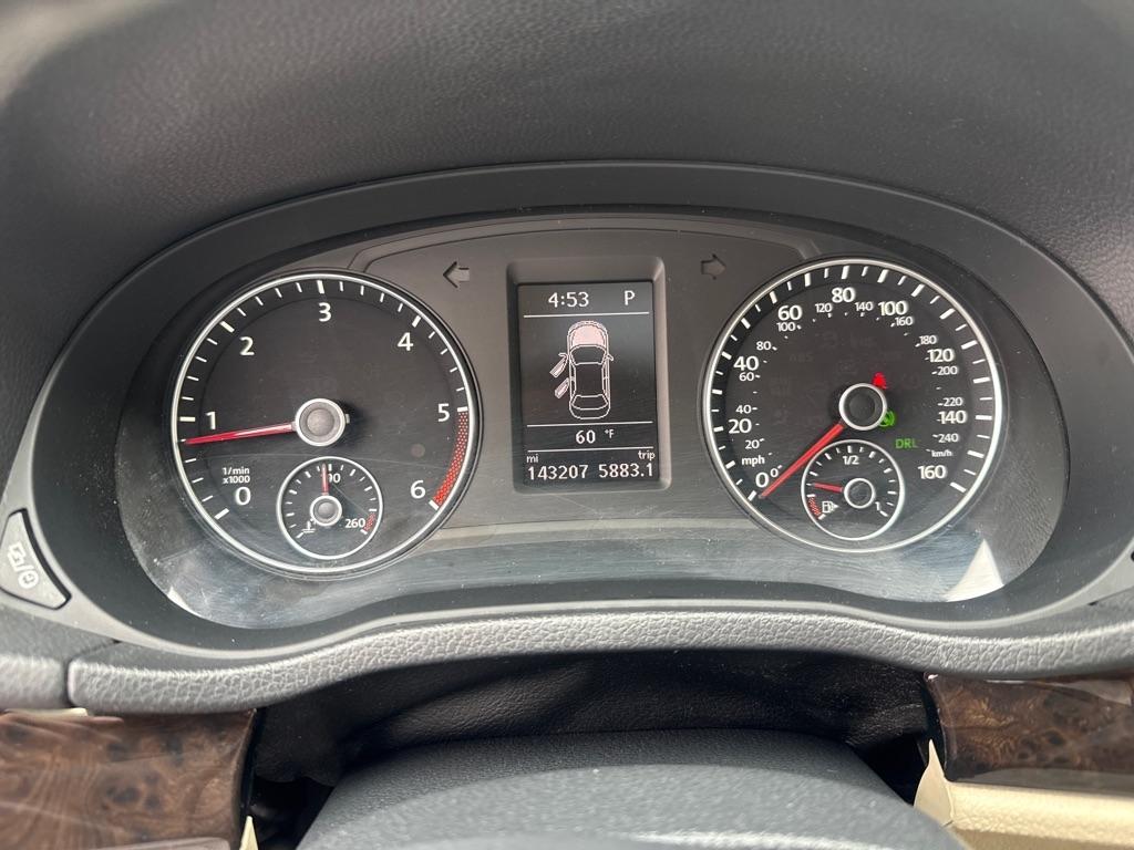 Volkswagen Passat 2.0L TDI SEL Premium 2014