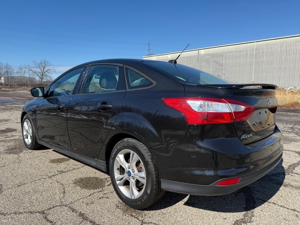 Ford Focus SE Sedan 2012