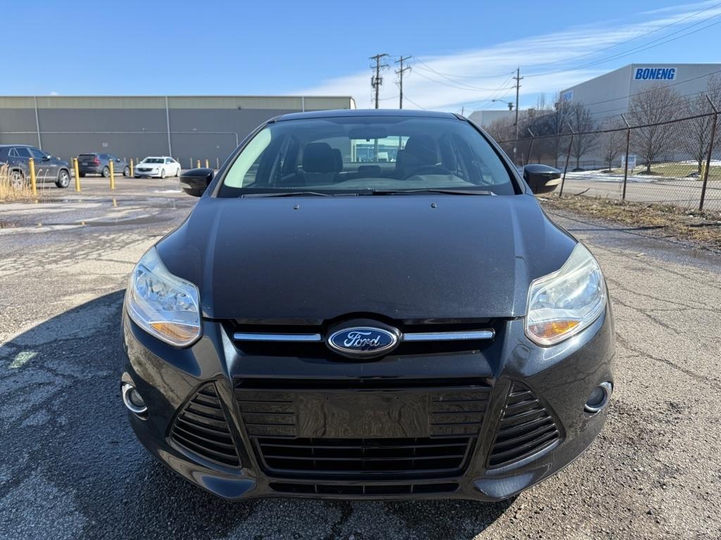 Ford Focus SE Sedan 2012