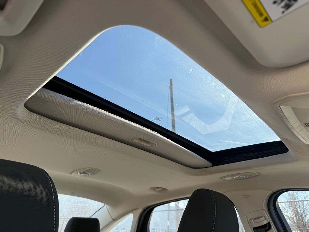 Ford Focus SE Sedan 2012