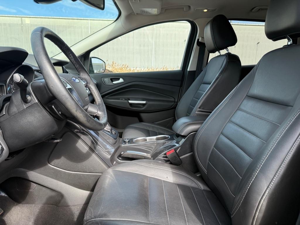 Ford Escape Titanium 4WD 2014