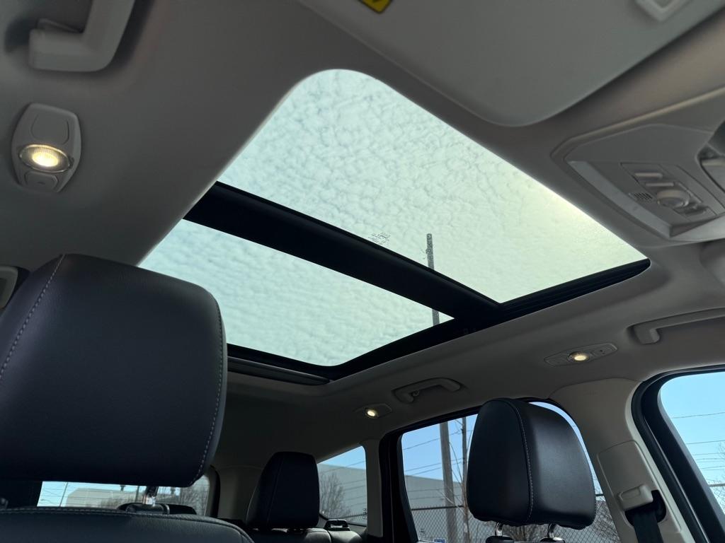 Ford Escape Titanium 4WD 2014