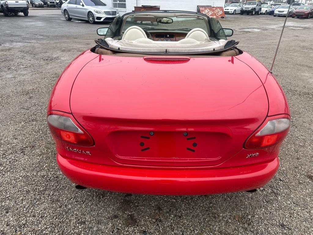 Jaguar XK8 Convertible 2000