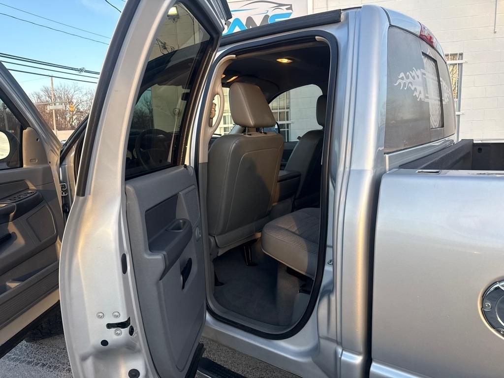 Dodge Ram 1500 ST Quad Cab 4WD 2008