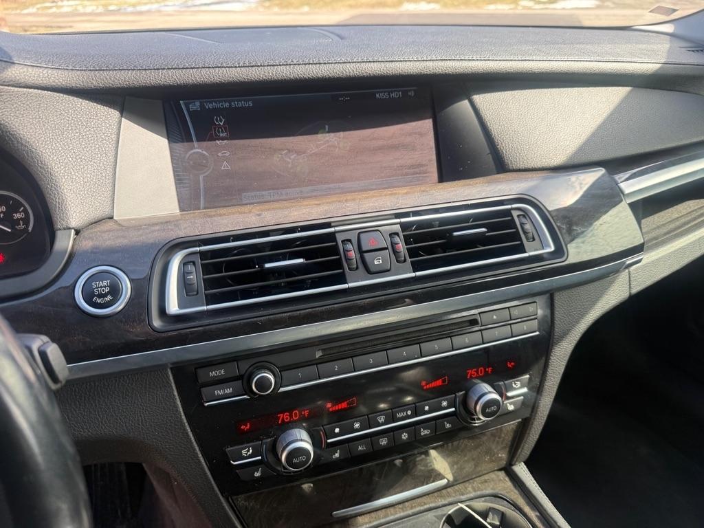 BMW 7-Series 750Li 2012