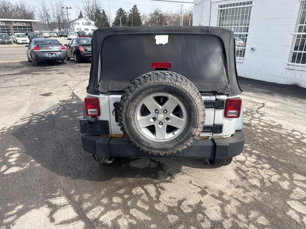 Jeep Wrangler Rubicon 4WD 2011