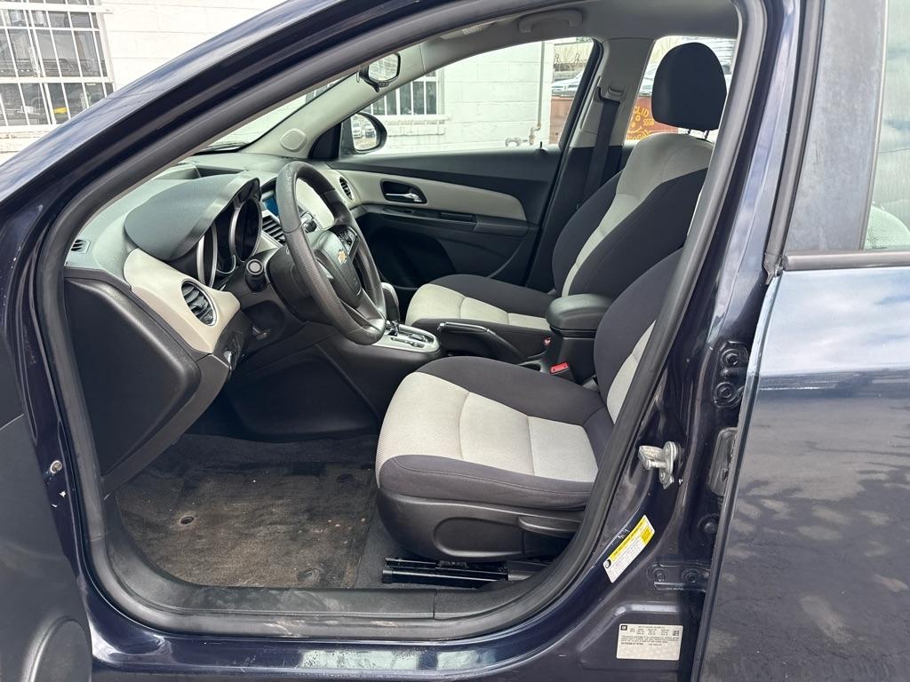 Chevrolet Cruze LS Auto 2014