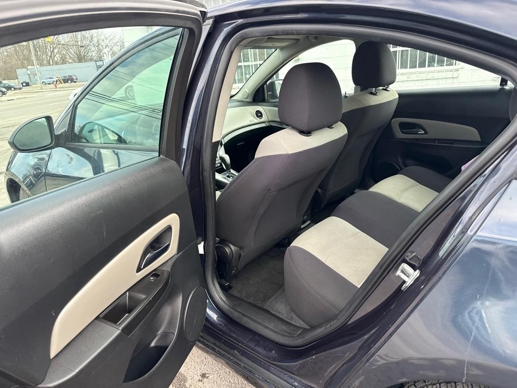 Chevrolet Cruze LS Auto 2014