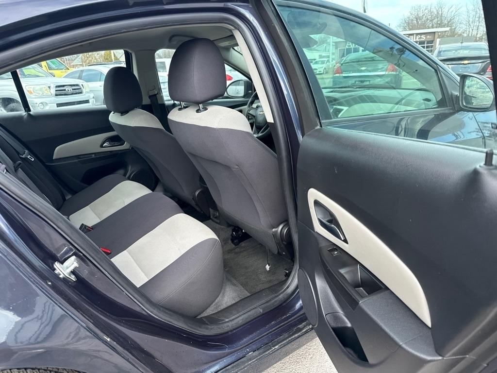 Chevrolet Cruze LS Auto 2014