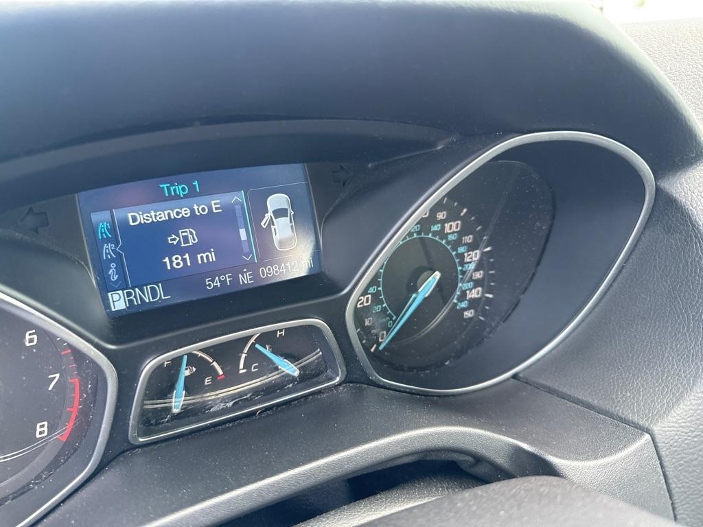 Ford Focus SE Sedan 2012