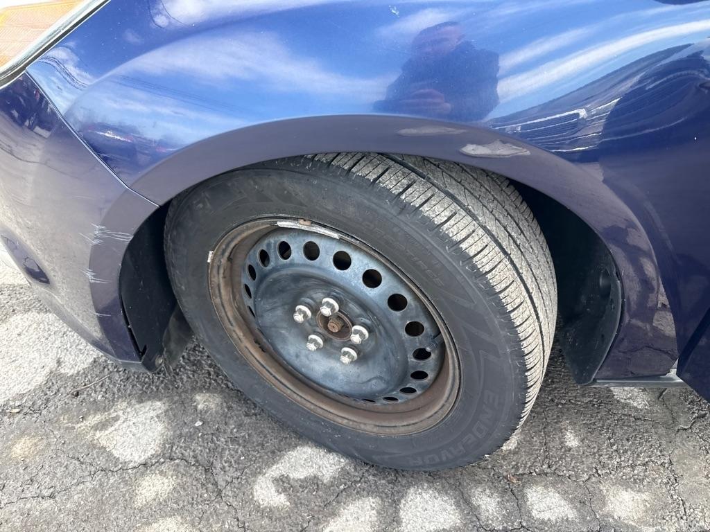 Ford Focus SE Sedan 2012