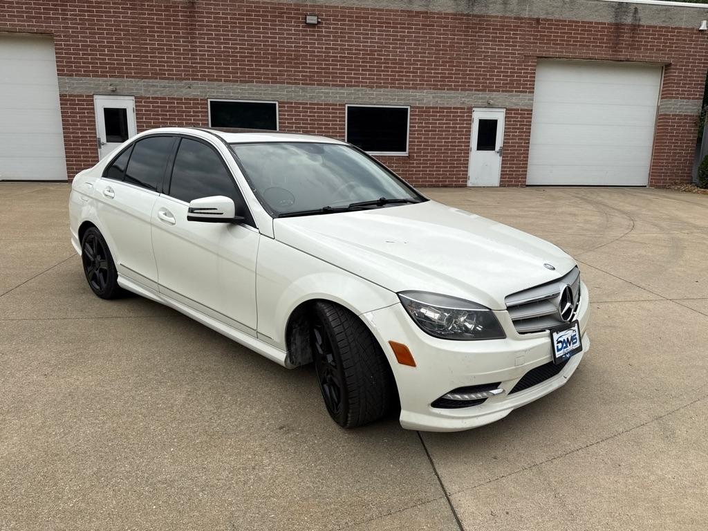 Mercedes-Benz C-Class C300 4MATIC Sport Sedan 2011
