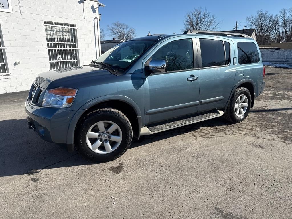 Nissan Armada SV 4WD 2011