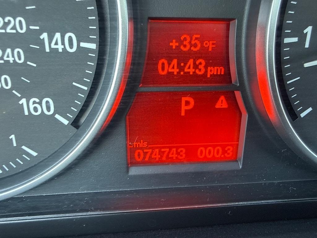 BMW 3-Series 328i SA 2011