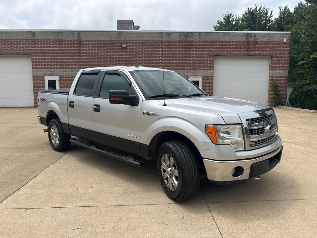 Ford F-150 XL SuperCrew 5.5-ft. Bed 4WD 2013