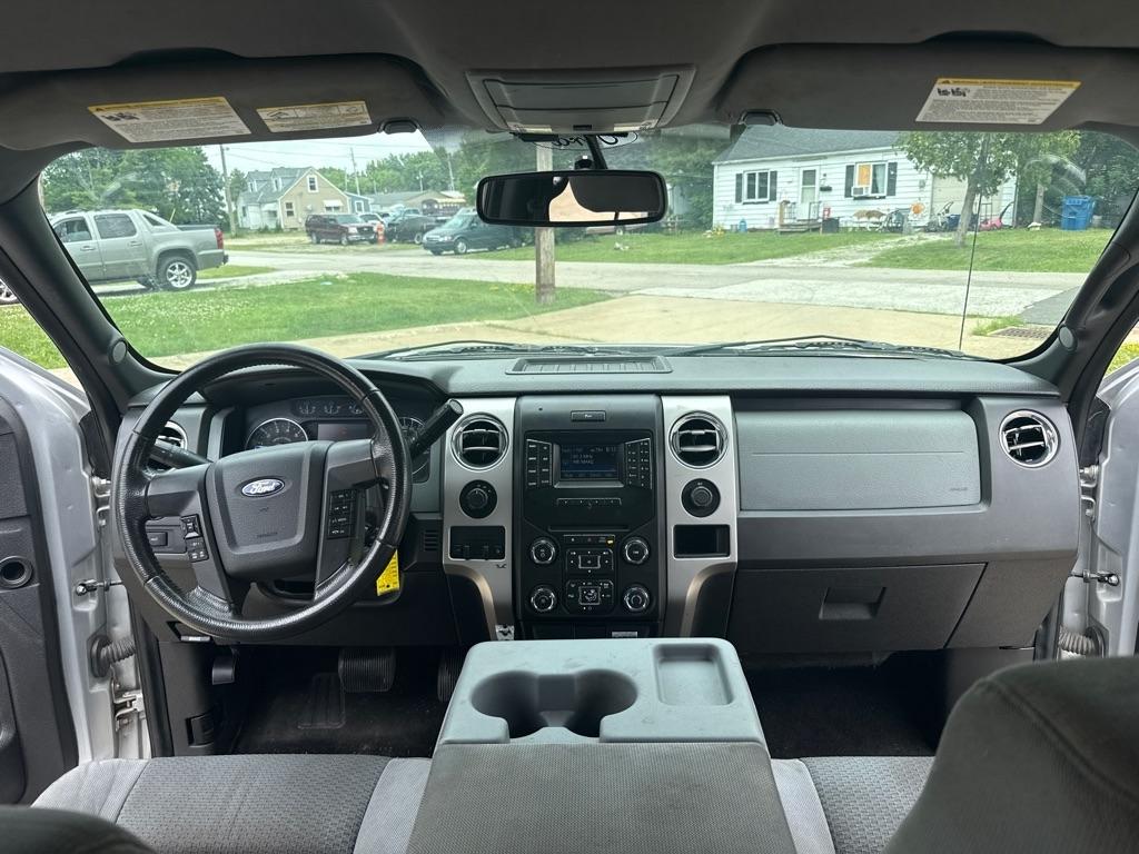 Ford F-150 XL SuperCrew 5.5-ft. Bed 4WD 2013