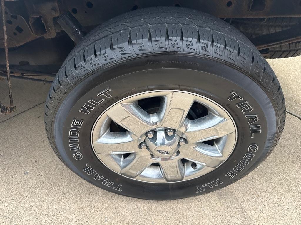 Ford F-150 XL SuperCrew 5.5-ft. Bed 4WD 2013