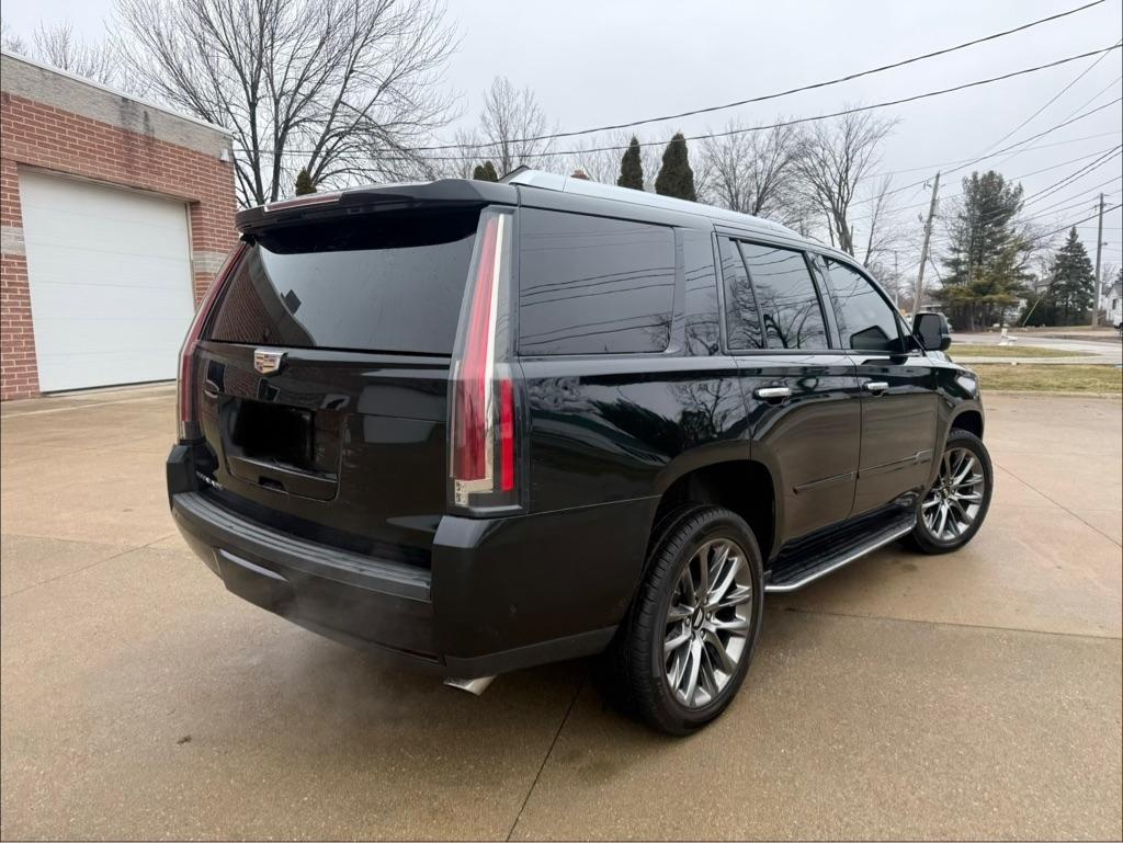 Cadillac Escalade Luxury 4WD 2020