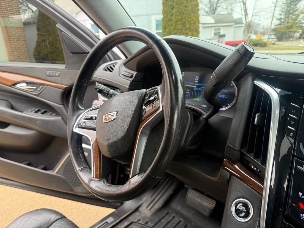 Cadillac Escalade Luxury 4WD 2020