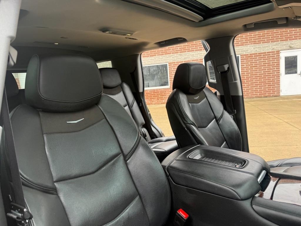 Cadillac Escalade Luxury 4WD 2020