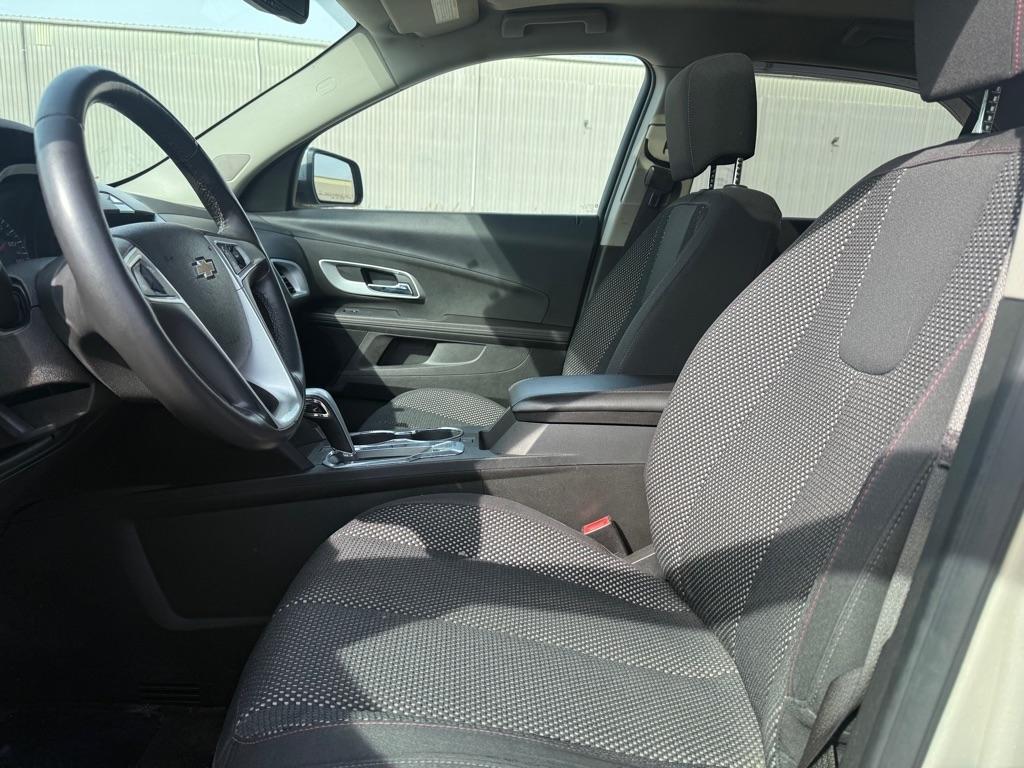 Chevrolet Equinox 1LT 2WD 2011