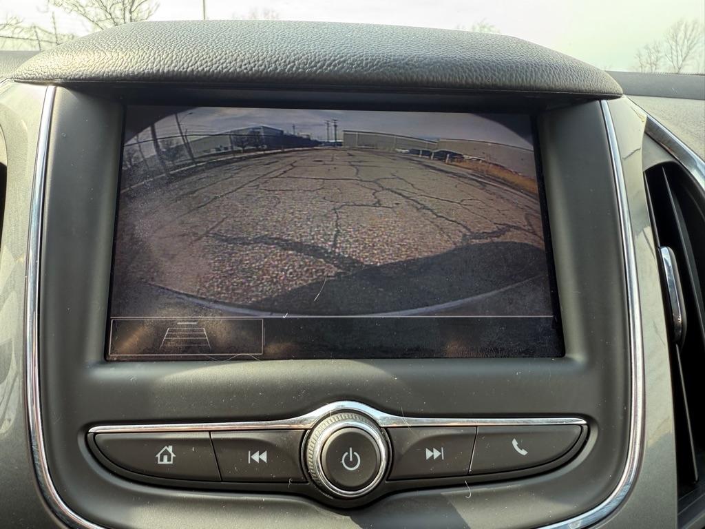 Chevrolet Cruze LT Hatchback 2019