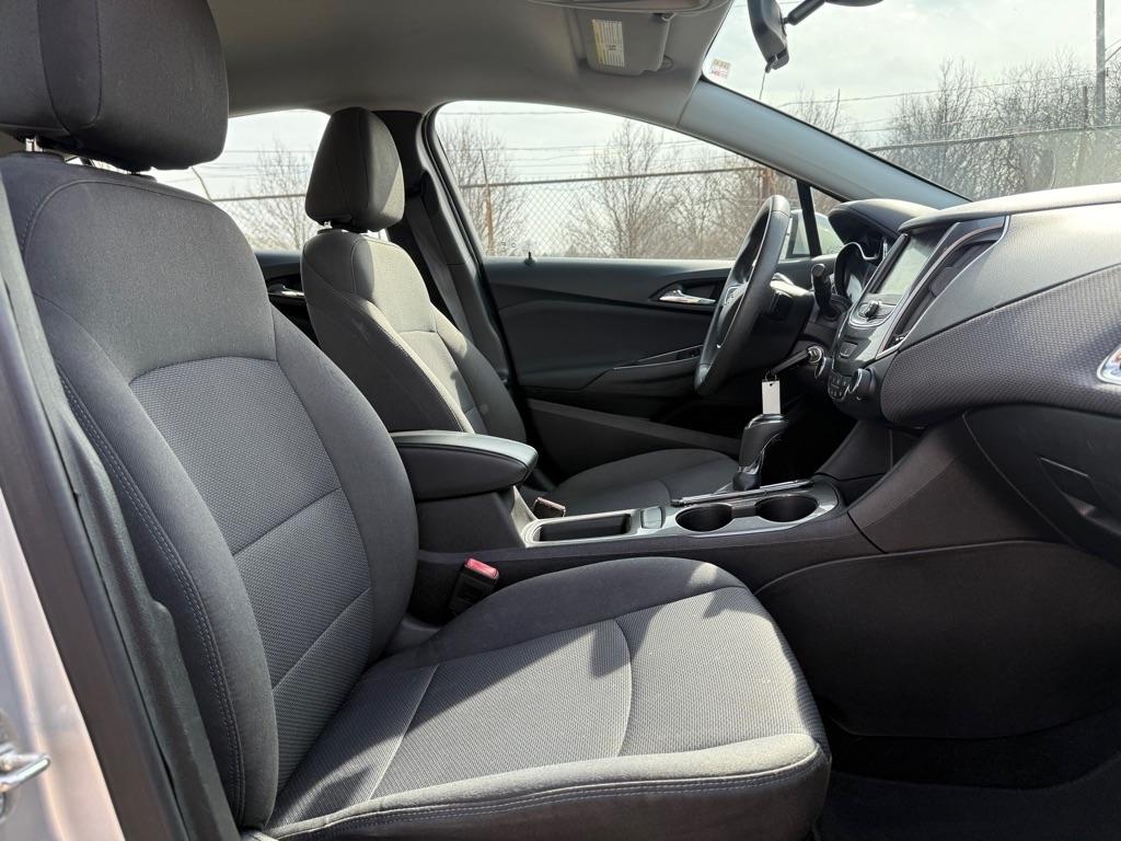 Chevrolet Cruze LT Hatchback 2019