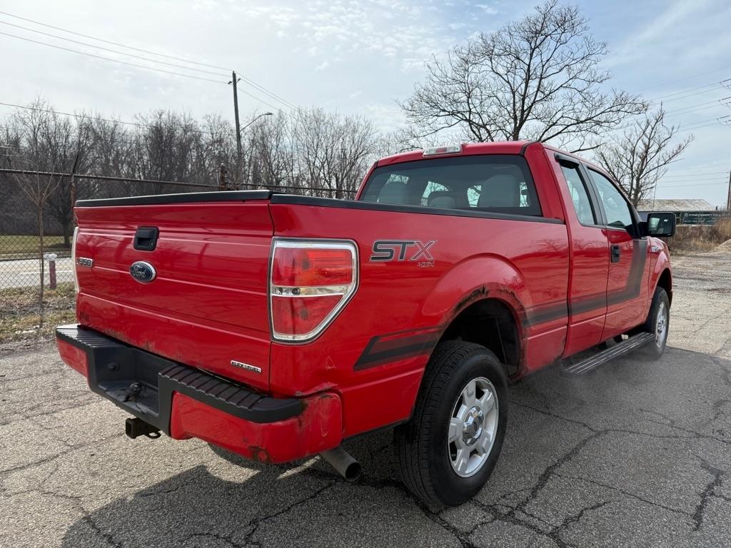 Ford F-150 XL SuperCab 8-ft. Bed 4WD 2014