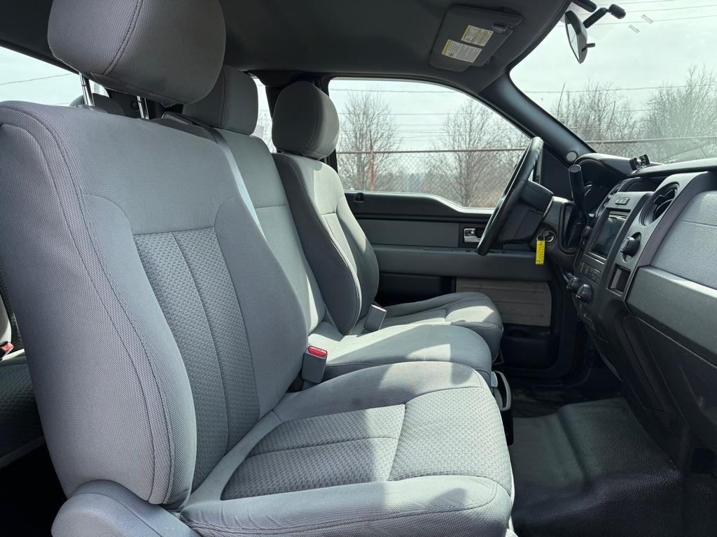 Ford F-150 XL SuperCab 8-ft. Bed 4WD 2014