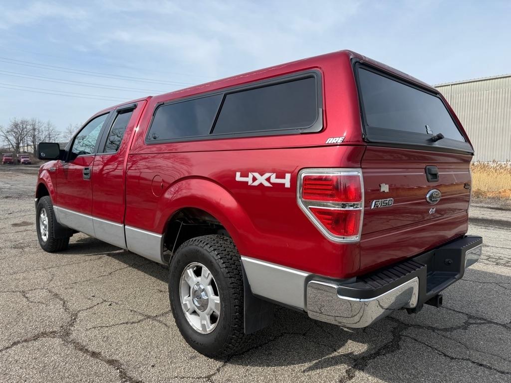 Ford F-150 XL SuperCab 8-ft. Bed 4WD 2010