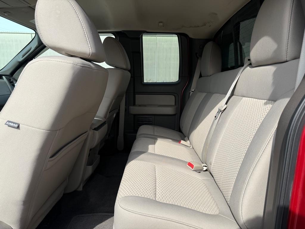 Ford F-150 XL SuperCab 8-ft. Bed 4WD 2010