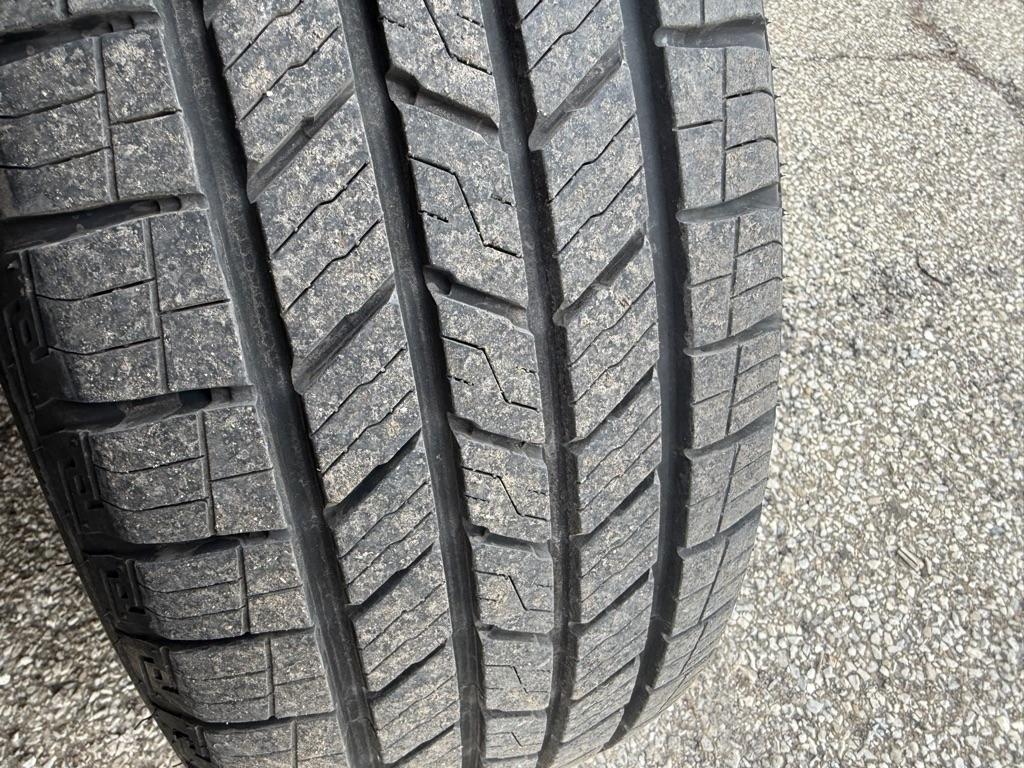 Ford Explorer XLT 4WD 2013