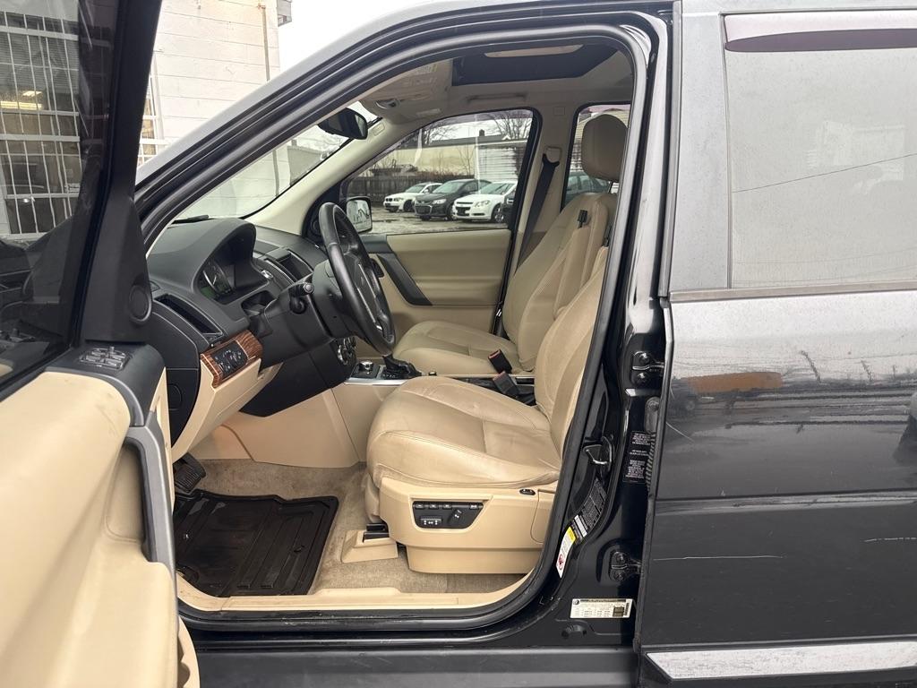 Land Rover LR2  2010