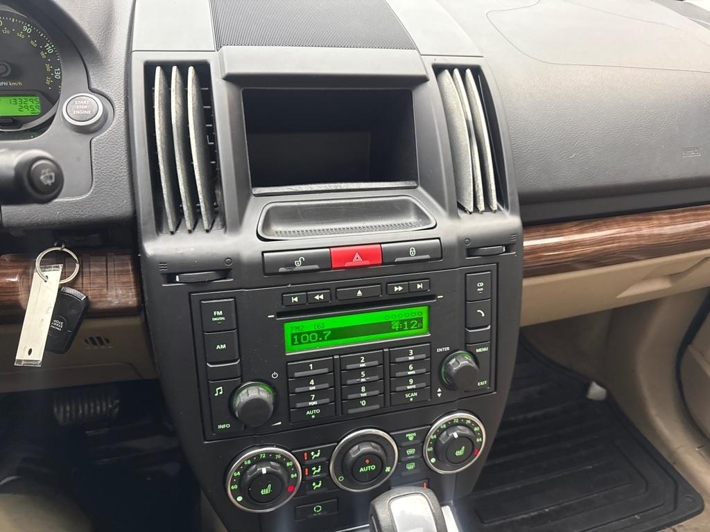 Land Rover LR2  2010