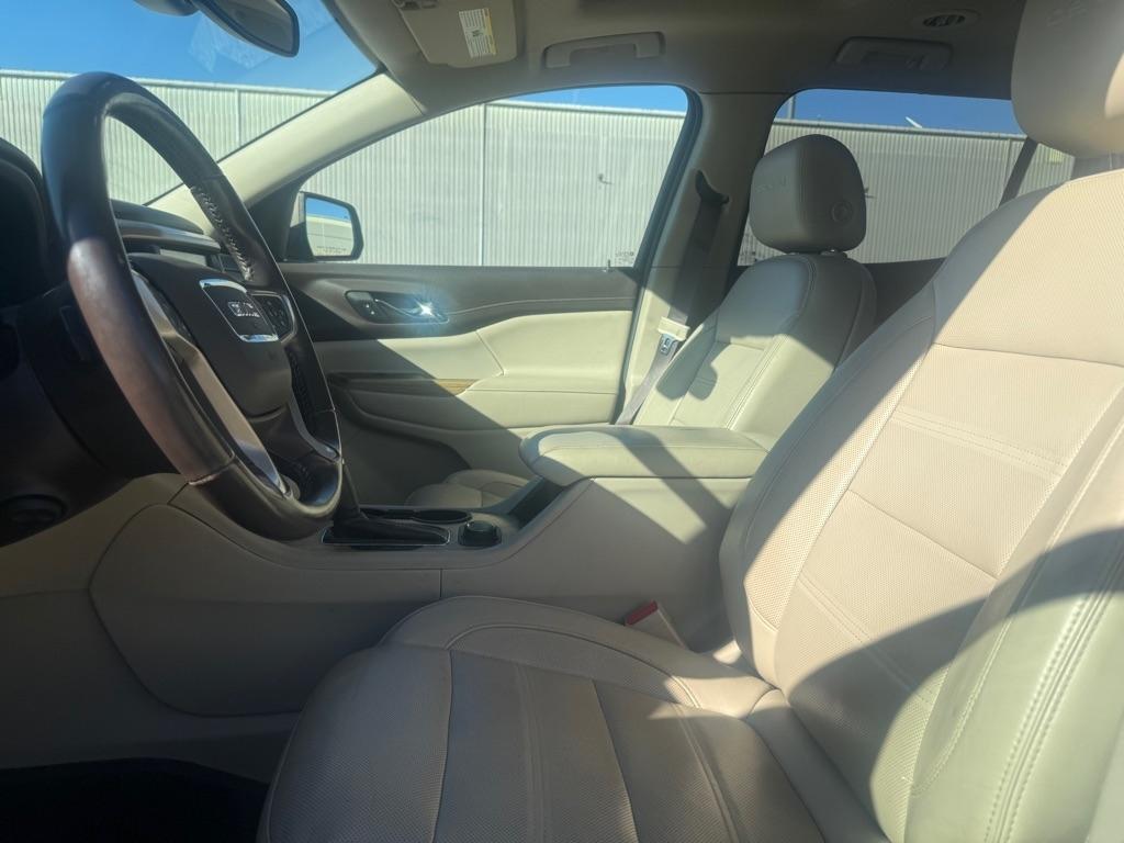 GMC Acadia Denali AWD 2019