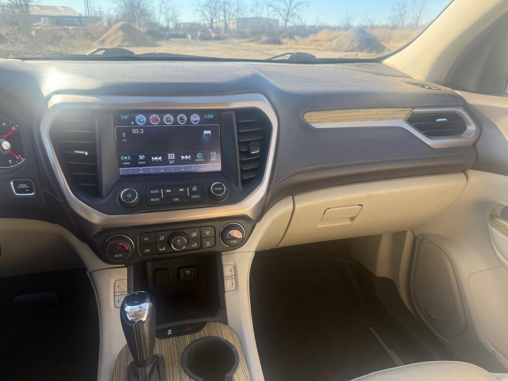 GMC Acadia Denali AWD 2019