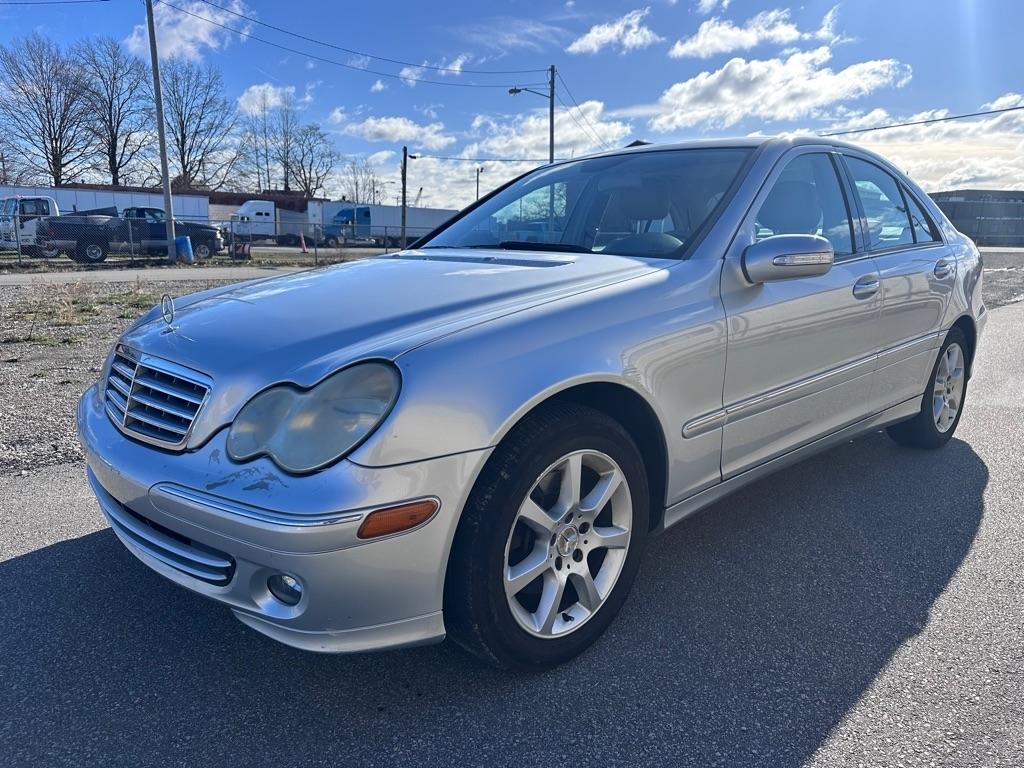 Mercedes-Benz C-Class C280 Luxury Sedan 4Matic 2007