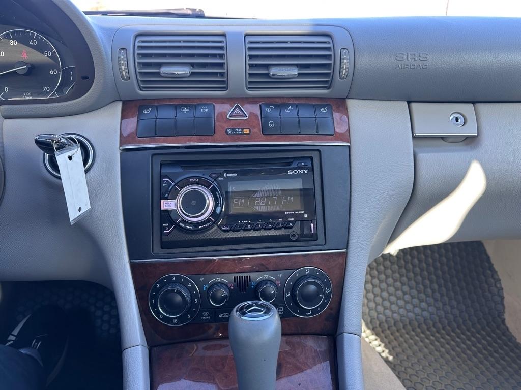 Mercedes-Benz C-Class C280 Luxury Sedan 4Matic 2007