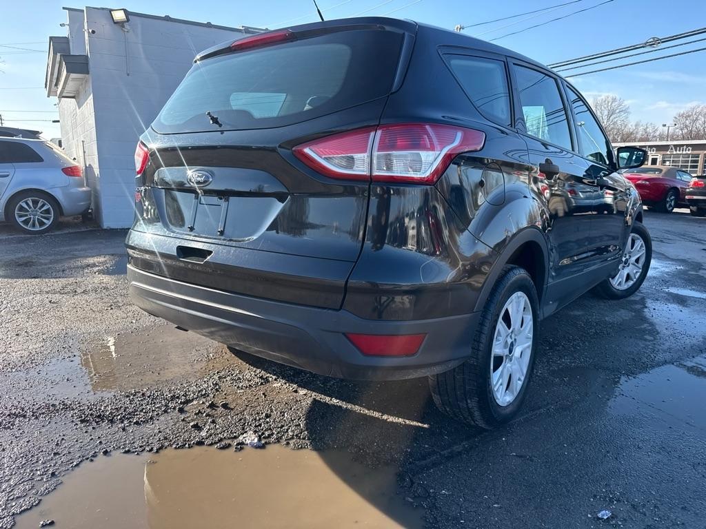 Ford Escape S FWD 2015